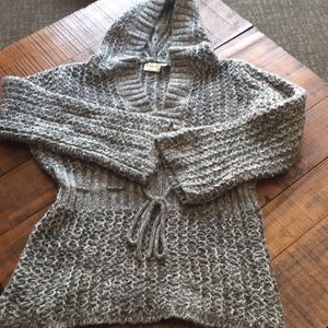 Hooded sweater